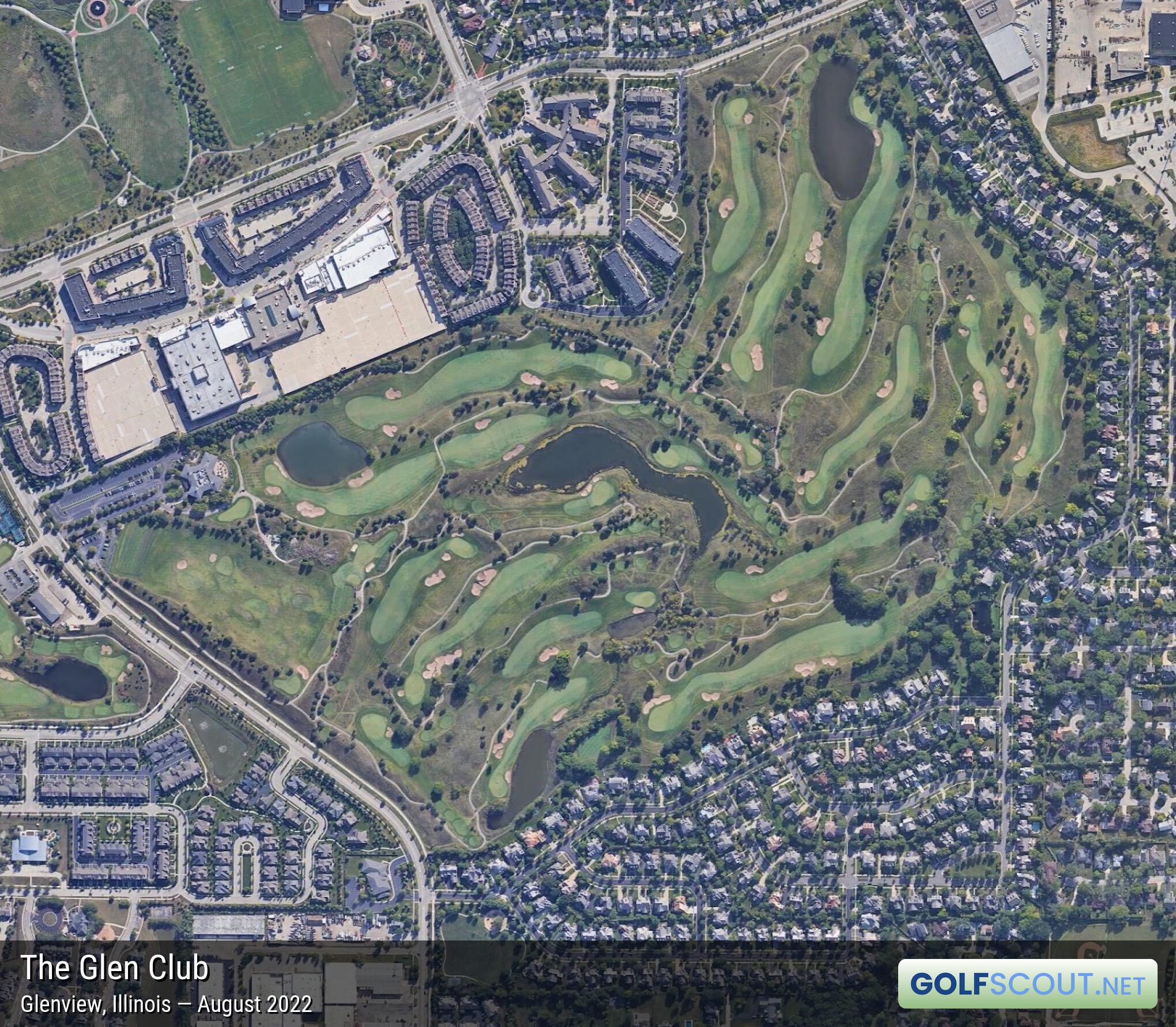 Aerial satellite imagery of The Glen Club in Glenview, Illinois. 