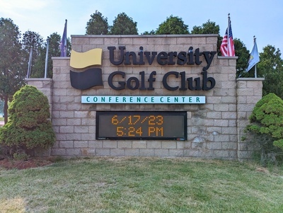University Park Golf Club Entrance Sign