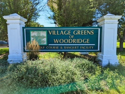Village Greens of Woodridge Entrance Sign