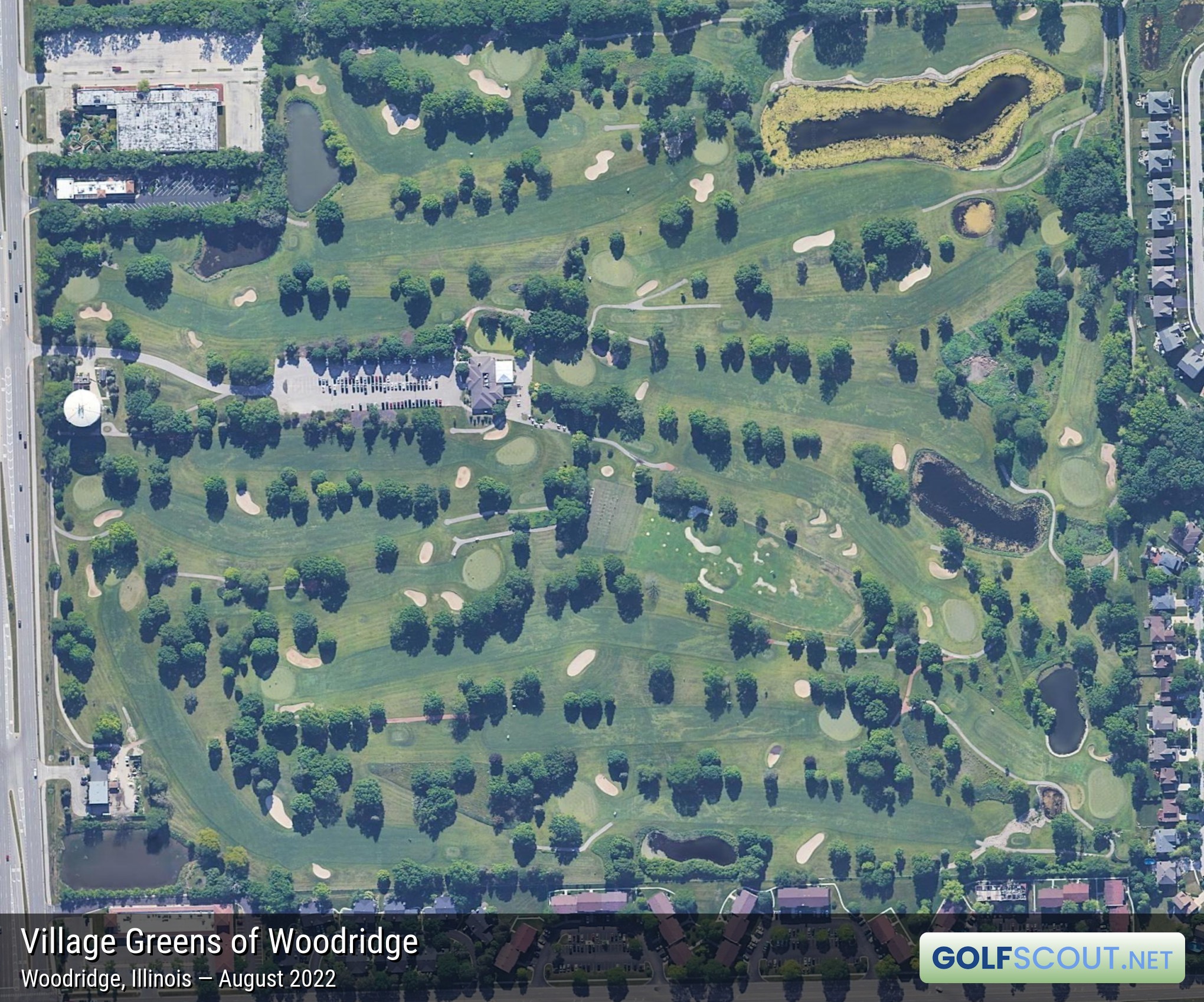 Aerial satellite imagery of Village Greens of Woodridge in Woodridge, Illinois. 