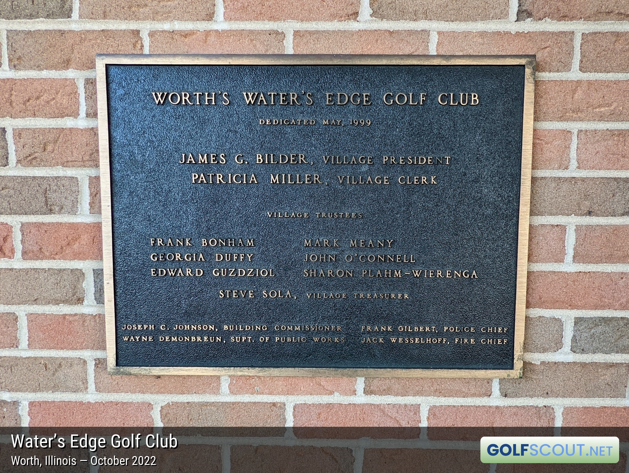 Miscellaneous photo of Water’s Edge Golf Club in Worth, Illinois. 