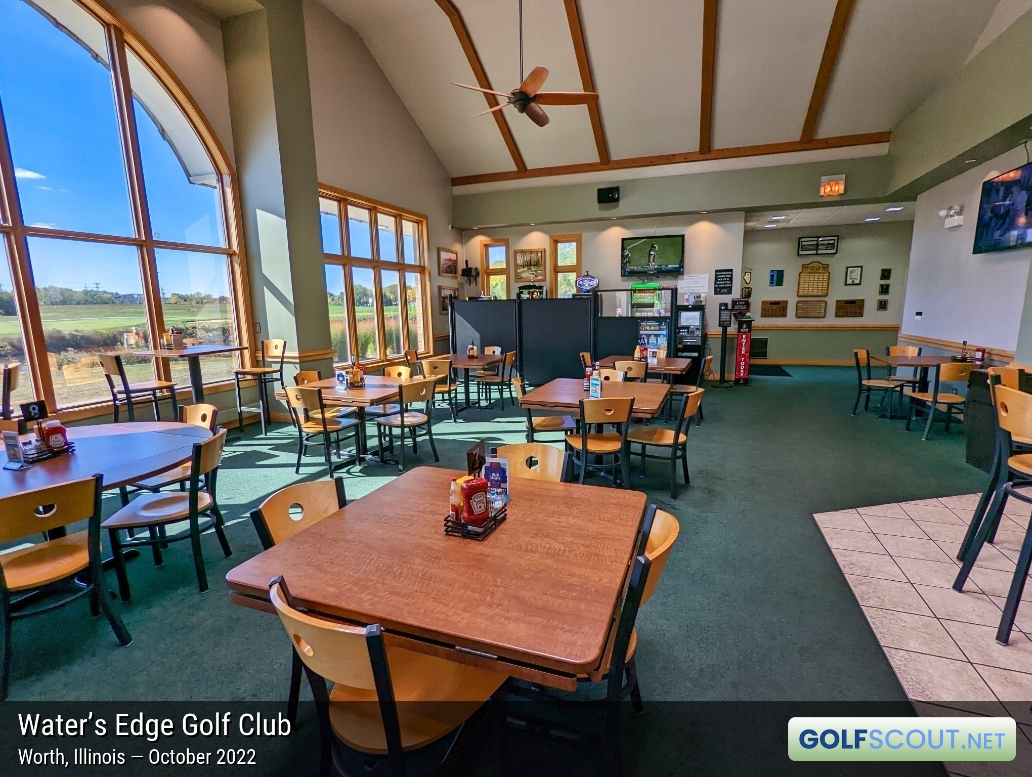 Restaurant  The EDGE Steakhouse & Sports Lounge • Zintel Creek Golf Club