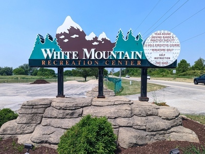 White Mountain Golf Park Entrance Sign