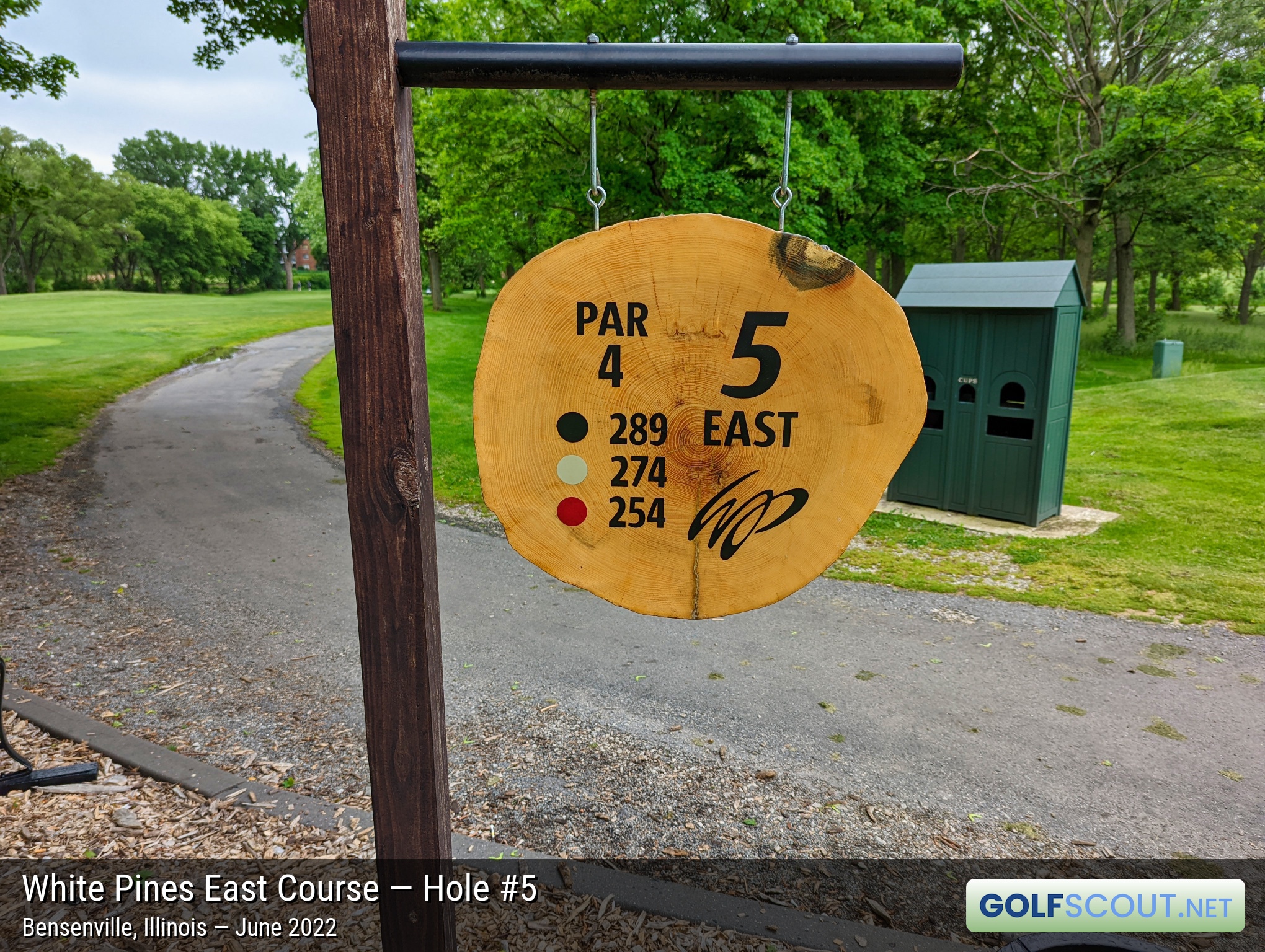 Photo of hole #5 at White Pines East Course in Bensenville, Illinois. 