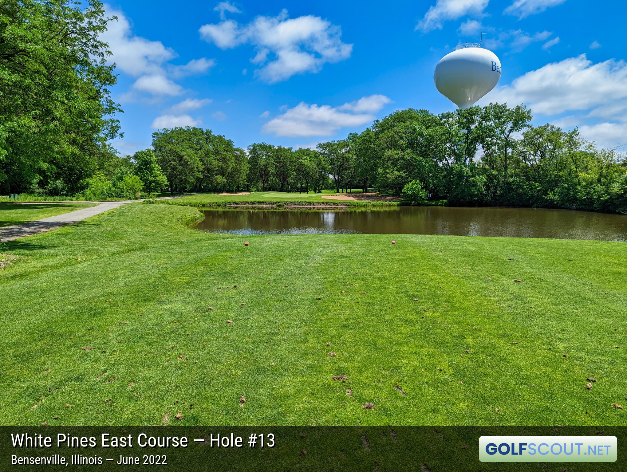 Photo of hole #13 at White Pines East Course in Bensenville, Illinois. 