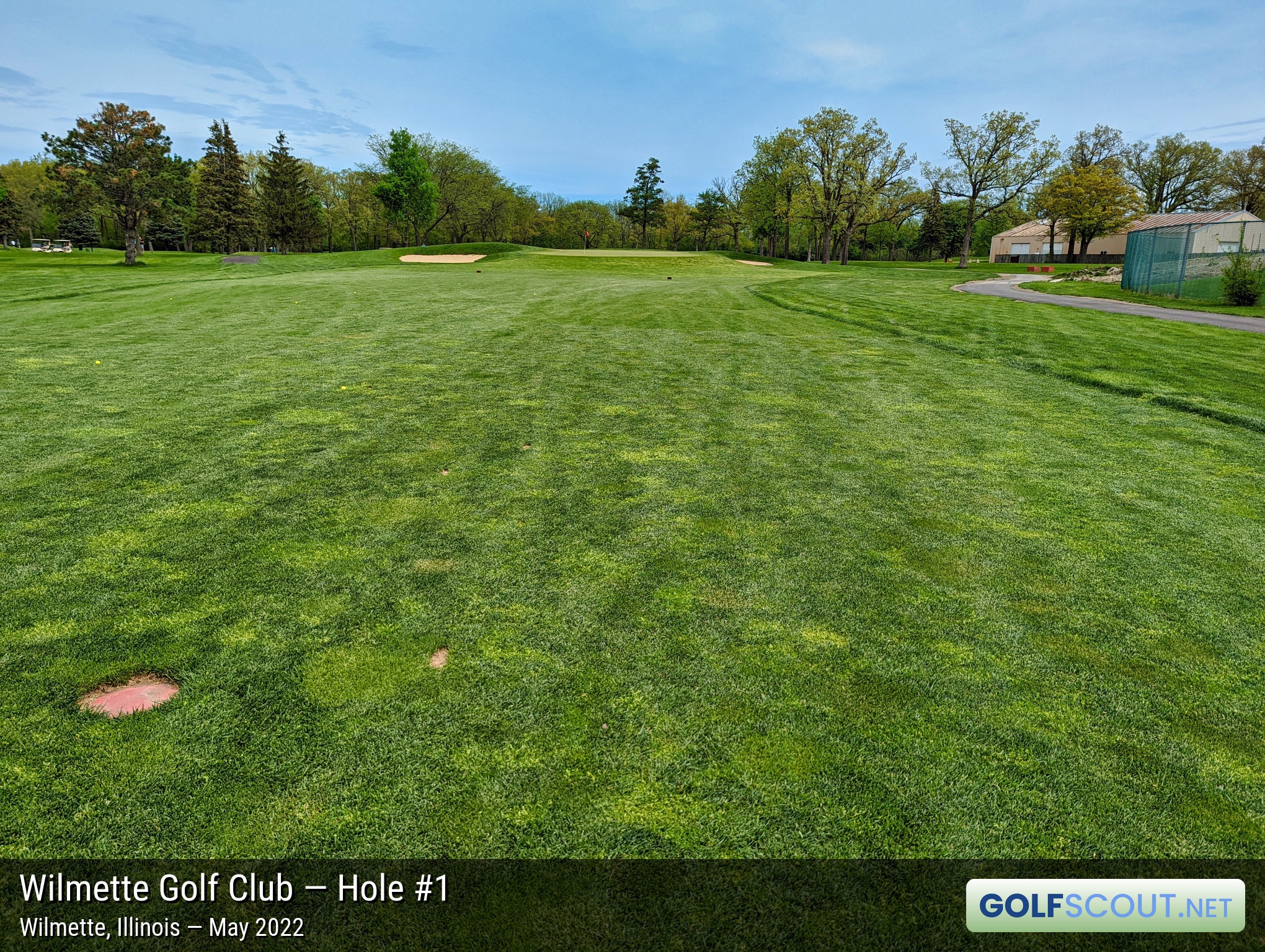 Photo of hole #1 at Wilmette Golf Club in Wilmette, Illinois. 
