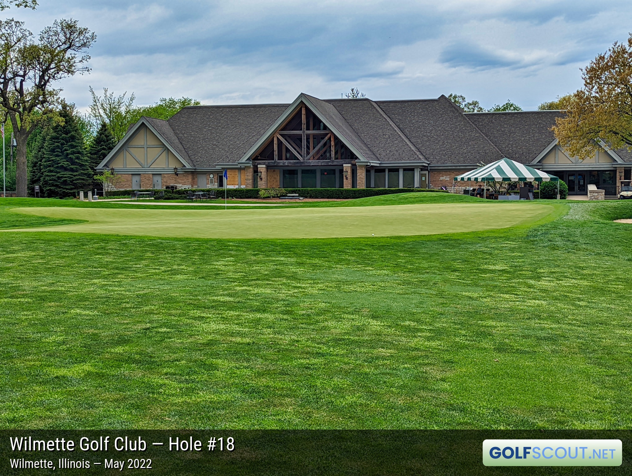 Photo of hole #18 at Wilmette Golf Club in Wilmette, Illinois. 