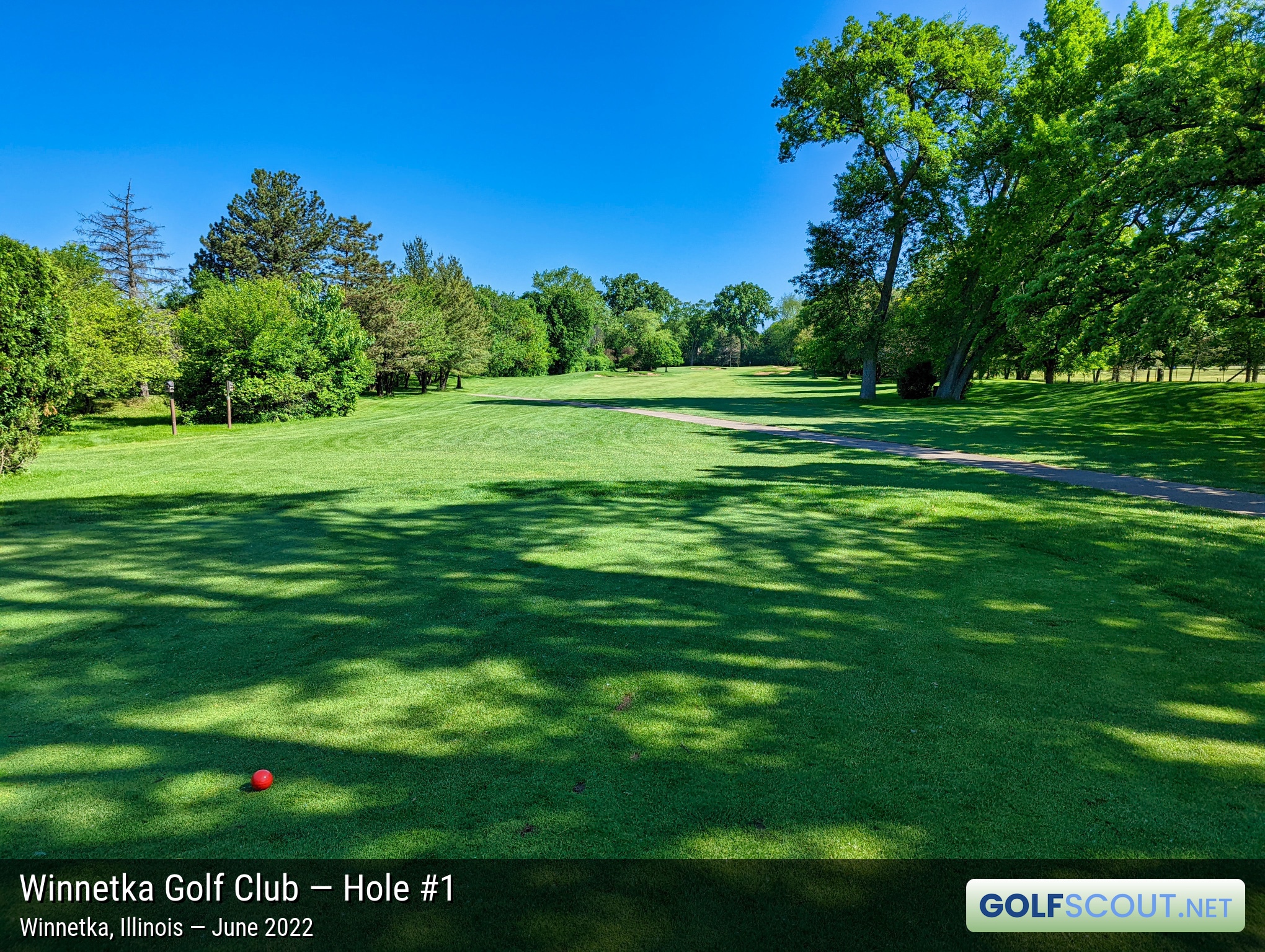 Photo of hole #1 at Winnetka Golf Club in Winnetka, Illinois. 