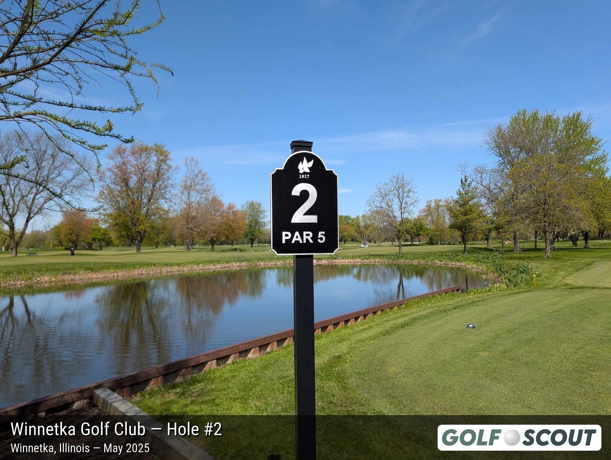 Hole 2 at Winnetka Golf Club