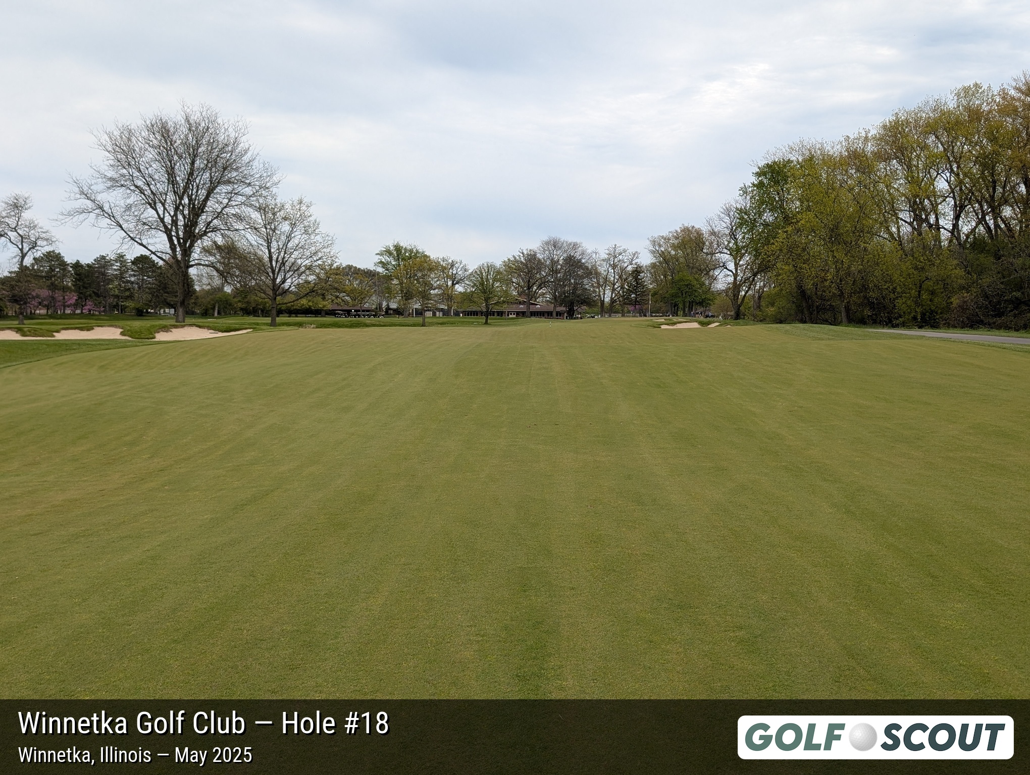 Hole 18 at Winnetka GC - Photo 9